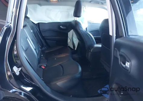 2021 Jeep Compass Altitude 4X4 из США, поврежденный, VIN 3C4NJDBB0MT534844